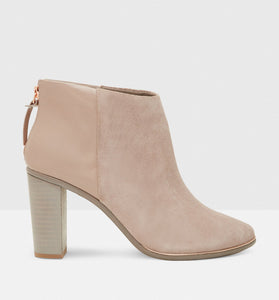 Lorca Leather Ankle Boots